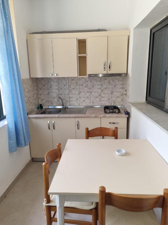 Guesthouse Novi Durres Bagian luar foto