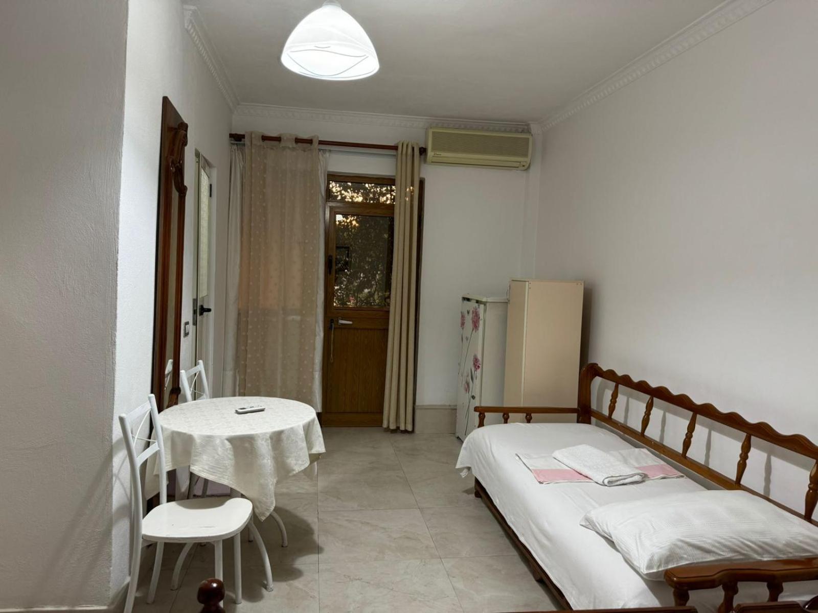 Guesthouse Novi Durres Bagian luar foto