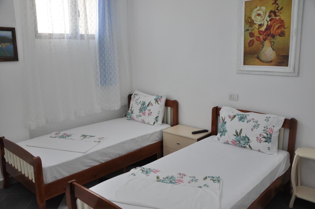 Guesthouse Novi Durres Bagian luar foto